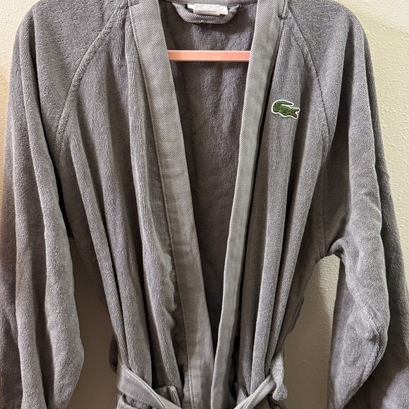 Lacoste Gray Robe with Pockets - Picture 8 of 8